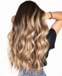 Balayage tecnica schiaritura capelli jesi