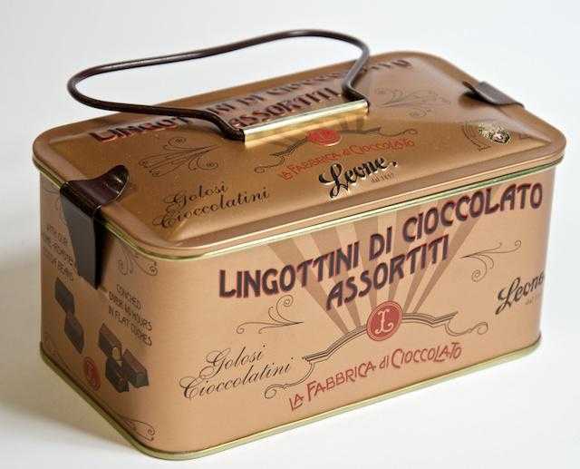 Leone scatola latta cioccolatini fondenti e