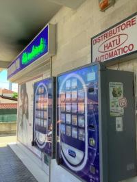 Farmacia con distributore